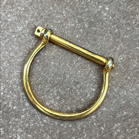 Miansai Screw Cuff Gold Bracelet Polished Plated Gold Unisex - Picture 4 of 7